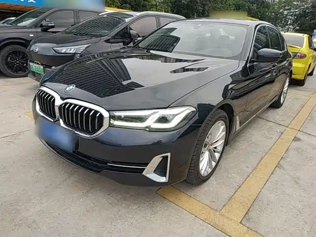 Bmw Bmw 5 Series Bmw 5 Series 2022 Facelift 525li Luxury Package