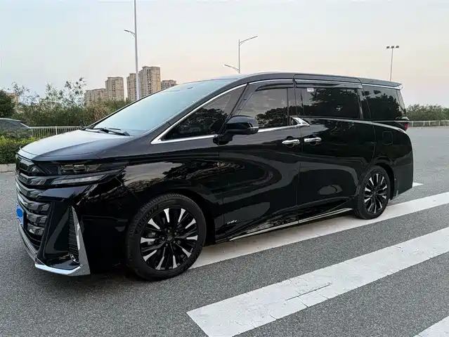 Toyota Wilfa Wilfa 2023 Crown Dual Engine 2.5l Hv Premium Edition