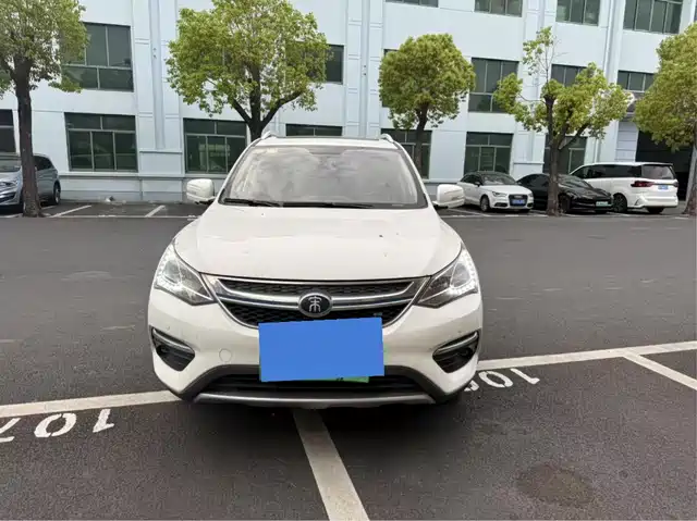 Byd Song New Energy Song New Energy 2017 Song Dm 1.5tid Full-Time Four-Wheel Drive Premium Model — фото