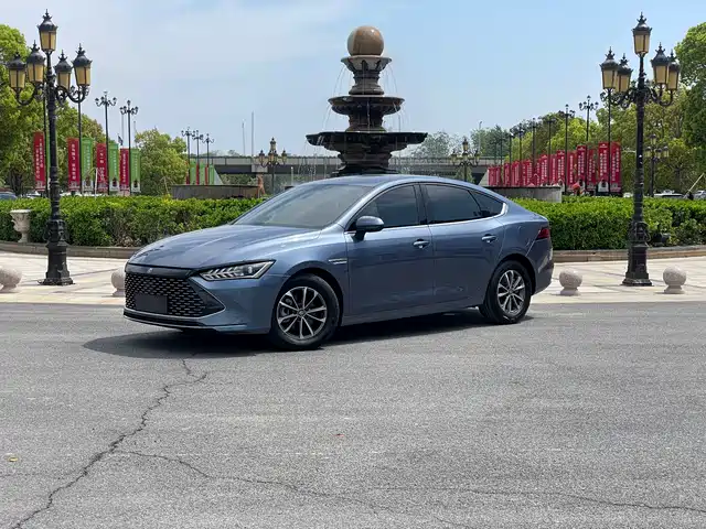 Byd Qin Plus Qin Plus 2024 Honor Edition Dm-I 55km Leading Type — фото