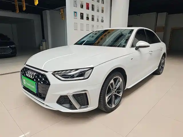 Audi Audi A4l Audi A4l 2020 40 Tfsi Luxury And Dynamic Model — фото