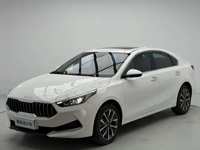 Kia Kia K3 Kia K3 2021 Facelift 1.5l Cvt Fashion Version — фото