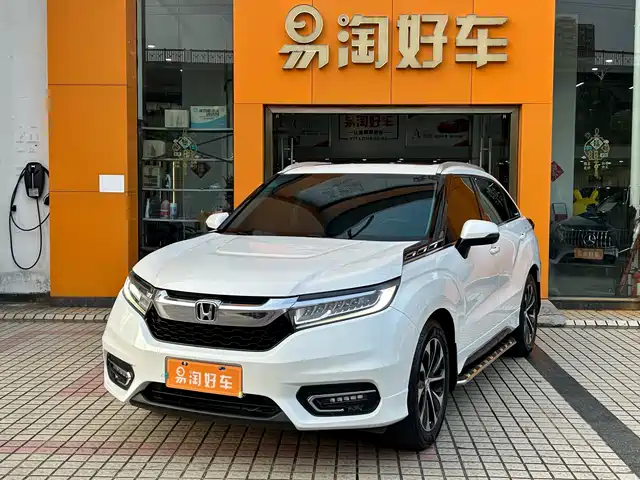 Honda Crown Road Guandao 2017 240turbo 2wd Exclusive Edition — фото