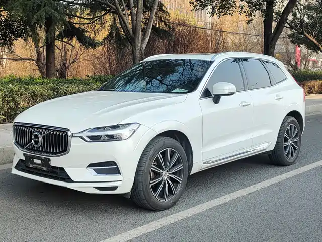 Volvo Volvo Xc60 Volvo Xc60 2021 T5 Four-Wheel Drive Zhiyi Sports Edition — фото