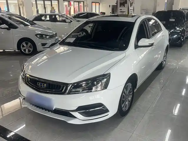 Geely Automobile Emgrand Emgrand 2018 1.5l Cvt Upward Interconnection Version — фото