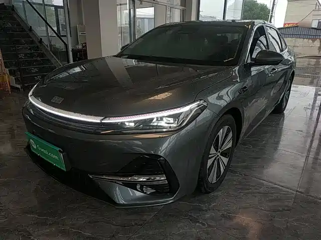 Geely Galaxy Galaxy A7 Galaxy A7 2025 Em-I 150km Discovery+ Edition — фото