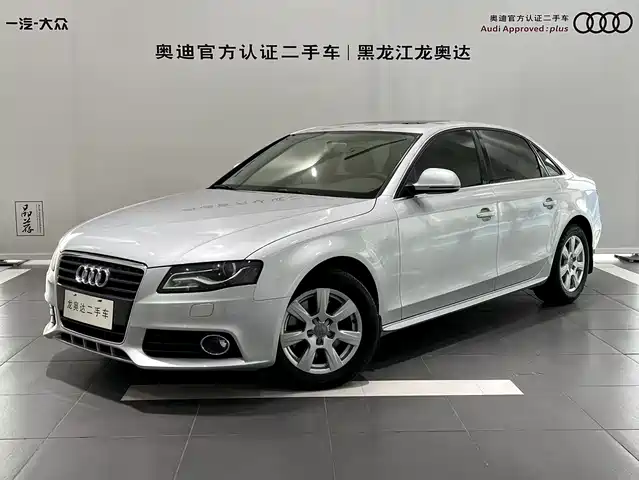 Audi Audi A4l Audi A4l 2010 2.0 Tfsi Comfort — фото