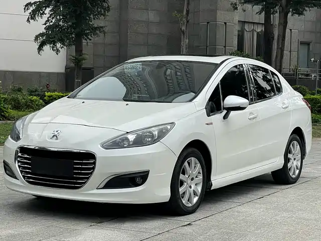 Peugeot Peugeot 308 Peugeot 308 2013 1.6l Automatic Fashion Model — фото