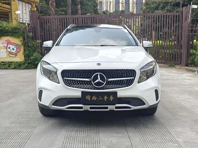 Mercedes-Benz Mercedes-Benz Gla Mercedes-Benz Gla 2018 Gla 200 Dynamic
