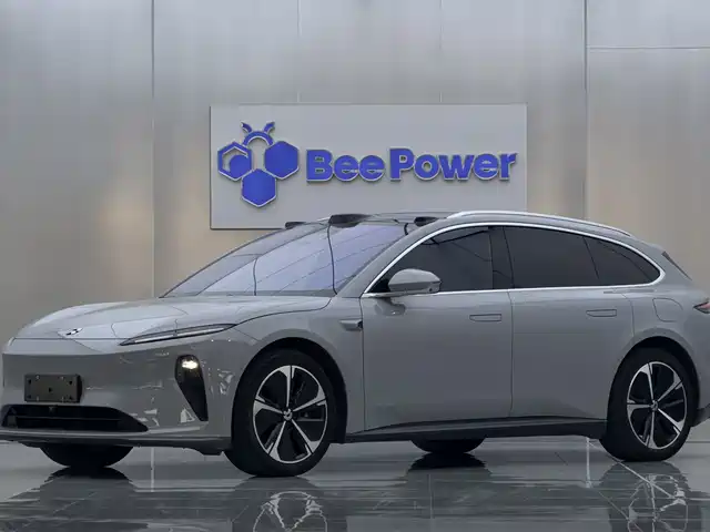 Nio Nio Et5t Nio Et5t 2023 75kwh Touring — фото