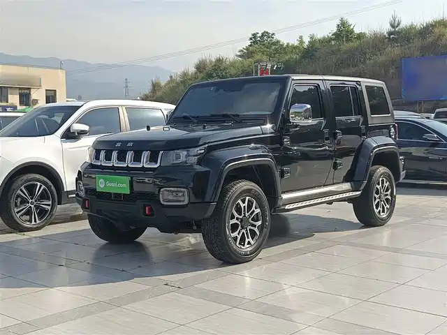 Beijing Cross Country Beijing Off-Road Bj40 Beijing Off-Road Bj40 2020 2.0t Automatic Four-Wheel Drive City Hunter Version Knight Type