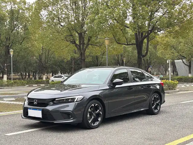 Honda Civic Civic 2022 240turbo Cvt Combustion Version — фото