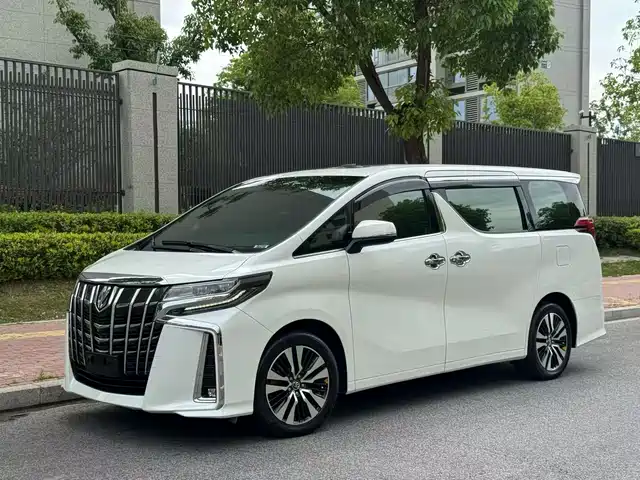 Toyota Elfa Alfa 2018 Facelift 3.5l Premium Version
