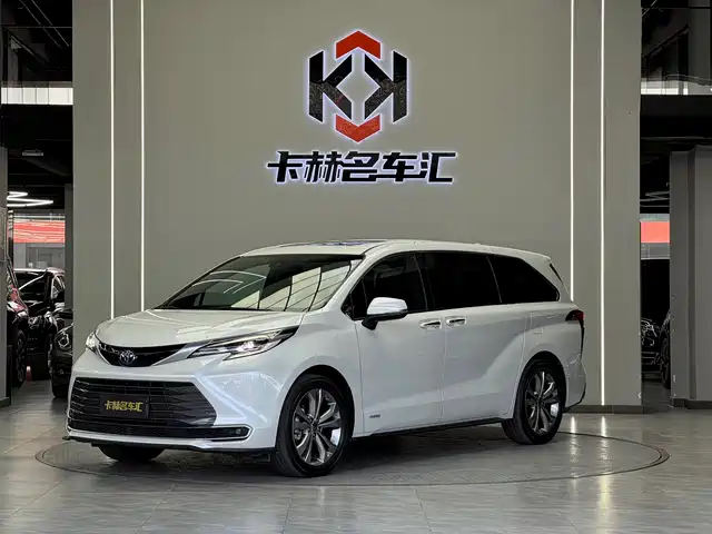 Toyota Sienna Sienna 2021 2.5l Hybrid Premium Edition