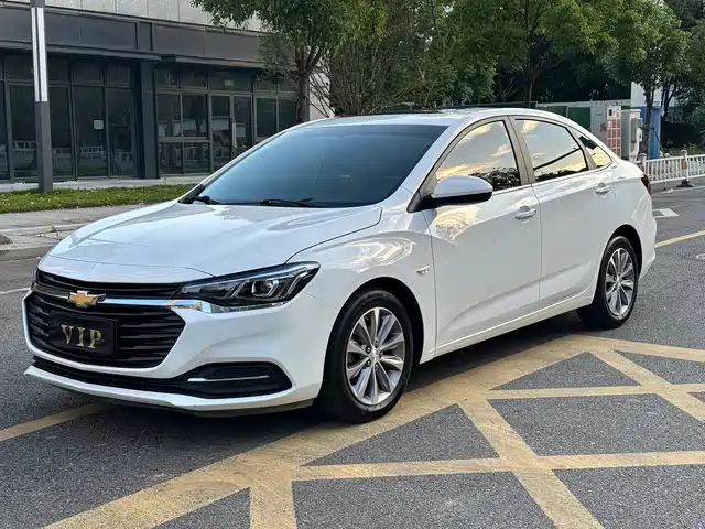 Chevrolet Cruze Cruze 2022 320 Automatic Sunroof Edition