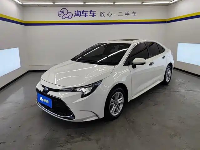 Toyota Lei Ling Ralink 2022 Dual Engine 1.8h E-Cvt Deluxe Edition
