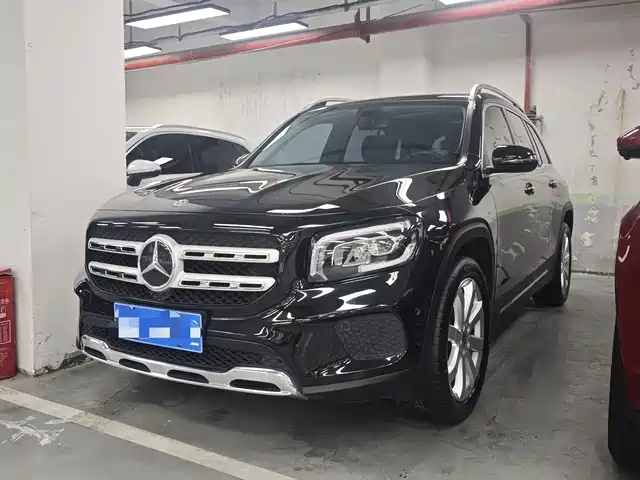Mercedes-Benz Mercedes-Benz Glb Mercedes-Benz Glb 2020 Glb 200 Fashion Model