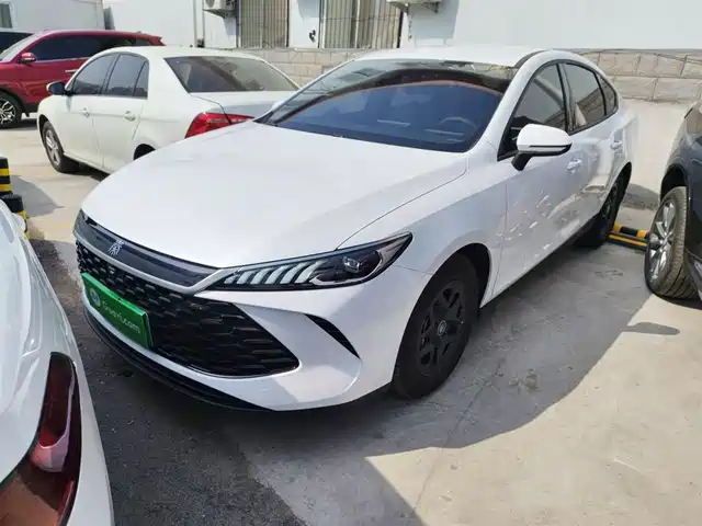 Byd Qin Plus Qin Plus 2025 Dm-I Smart Driving Version 55km Leading Model