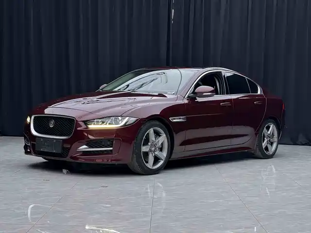 Jaguar Jaguar XE Jaguar Xe 2015 2.0t 200ps R-Sport