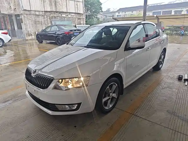 Skoda Octavia Octavia 2016 1.6l Automatic Edition