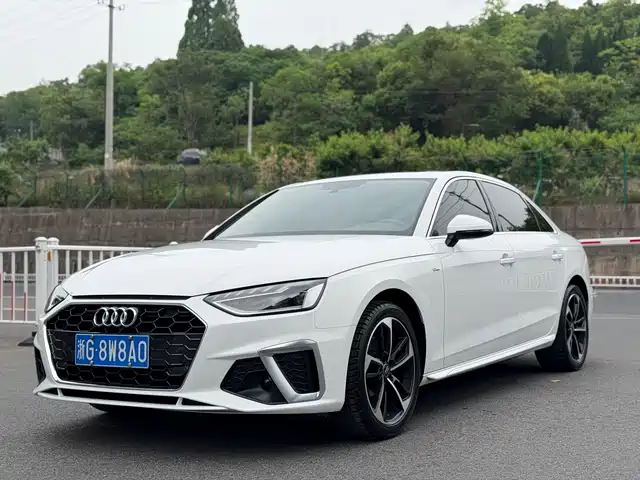Audi Audi A4l Audi A4l 2020 40 Tfsi Fashionable And Dynamic — фото