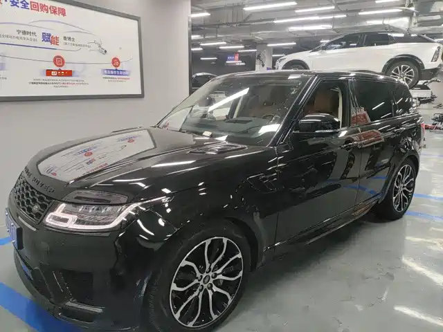 Land Rover Range Rover Sport Range Rover Sport 2021 3.0 L6 Black Edition — фото
