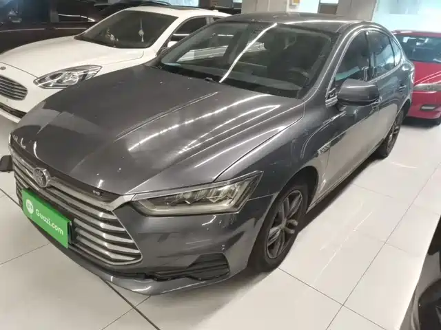Byd Qin Pro Qin Pro 2018 1.5TI automatic smart connected front model