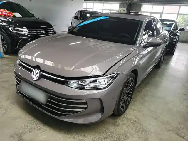 Volkswagen Passat Passat 2025 Pro 380tsi Dragon Edition