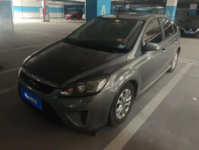 Ford Fox Focus 2012 Hatchback Classic 1.8l Manual Fashion Model