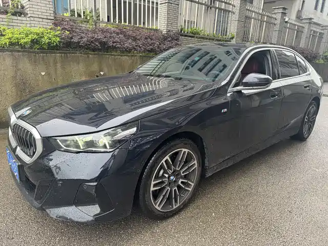 Bmw Bmw 5 Series Bmw 5 Series 2025 530li Leading M Sports Package