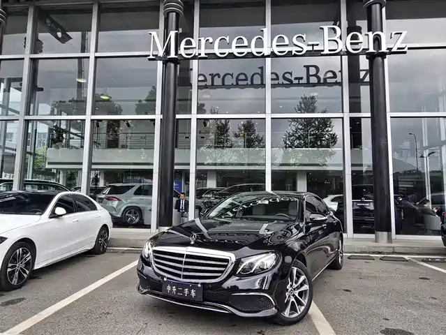 Mercedes-Benz Mercedes-Benz E-Class Mercedes-Benz E-Class 2020 E 260 L