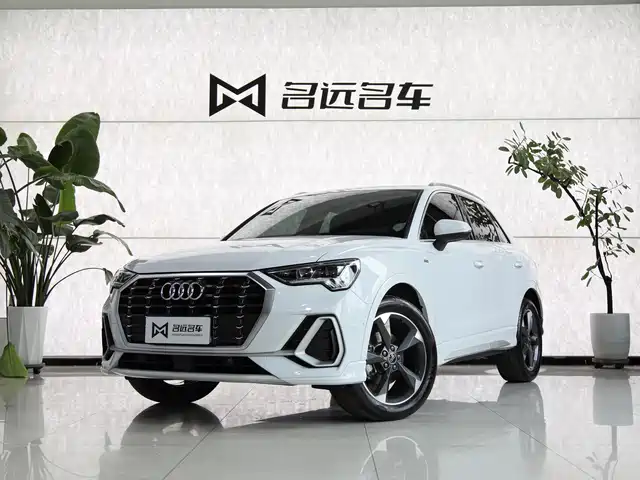 Audi Audi Q3 Audi Q3 2022 35 Tfsi Fashionable And Dynamic