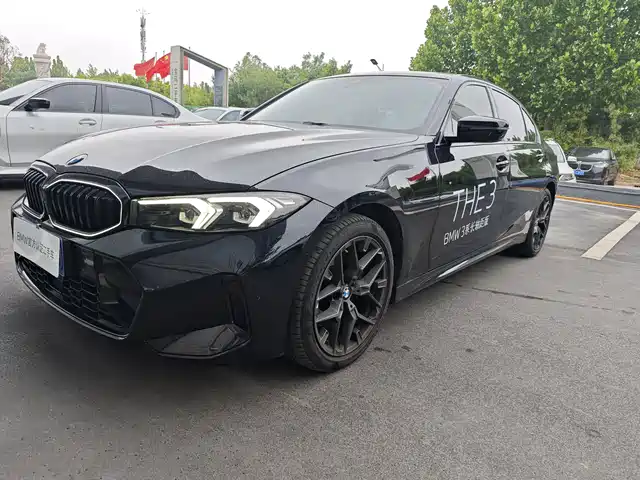 Bmw Bmw 3 Series Bmw 3 Series 2025 330li M Sports Night Package — фото