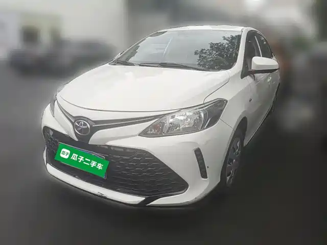 Toyota Vios Fs Vios Fs 2017 1.5l Cvt Fenchi Edition