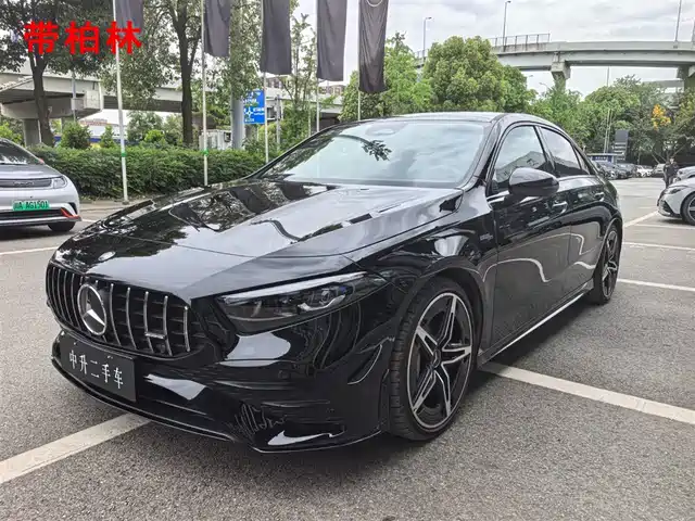 Mercedes-Benz Mercedes-Benz A-Class Amg Mercedes-Benz A-Class Amg 2025 Amg A 35 L 4matic
