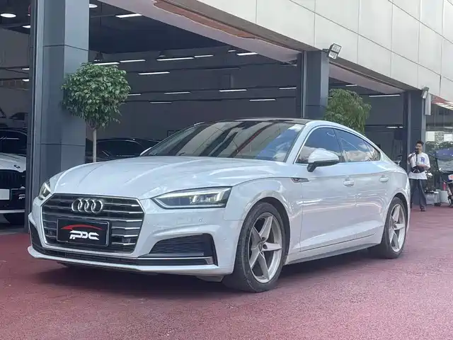 Audi Audi A5 (Imported) Audi A5 Imported 2019 Sportback 40 Tfsi Fashionable Model