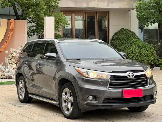 Toyota Highlander Highlander 2017 2.0t Four-Wheel Drive Luxury Version 7 Seats
