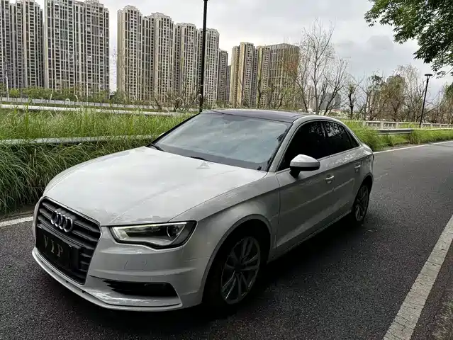 Audi Audi A3 Audi A3 2016 Limousine 35 Tfsi Linkedin Type