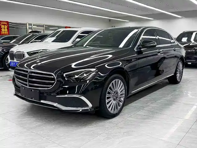 Mercedes-Benz Mercedes-Benz E-Class Mercedes-Benz E-Class 2023 E 300 L Luxury Model