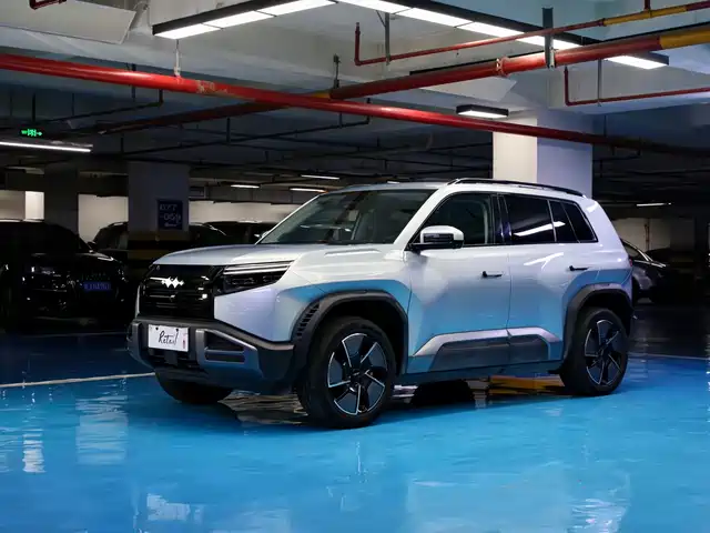 Equation Leopard Titanium 3 Titanium 3 2025 501km Four-Wheel Drive Smart Driving Ultra Version