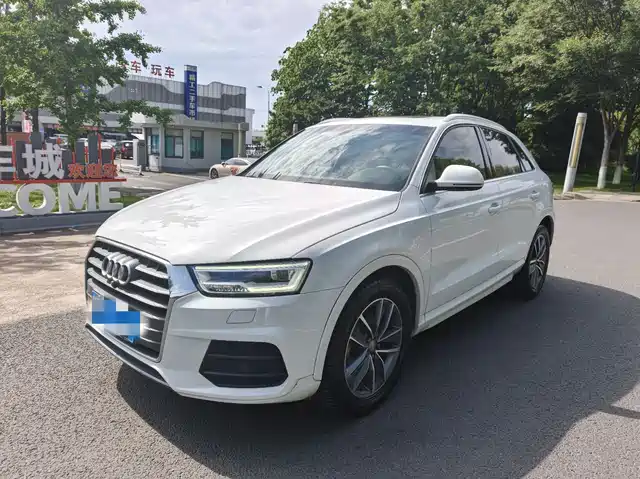 Audi Audi Q3 Audi Q3 2018 30th Anniversary Model 30 Tfsi Fashion Model