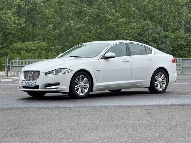 Jaguar Jaguar Xf Jaguar Xf 2015 Xf 2.0t Fenghua Edition