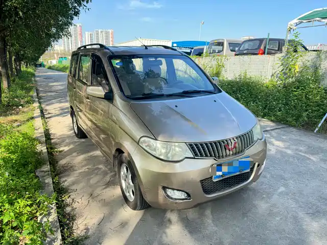 Wuling Motors Wuling Hongguang Wuling Hongguang 2014 1.2l Standard Type National Iv