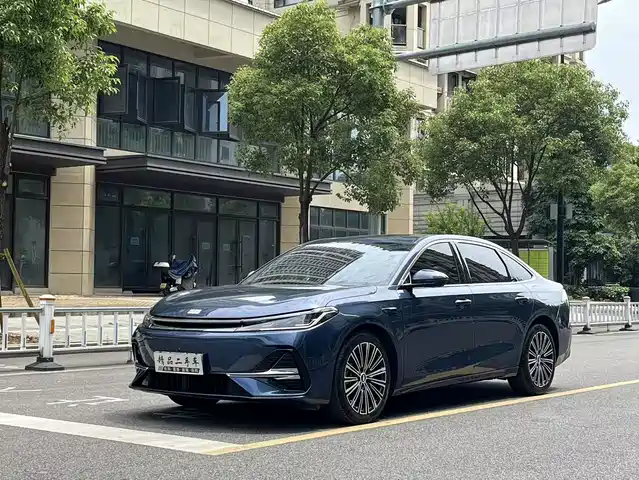 Geely Galaxy Galaxy A7 Galaxy A7 2025 EM-i 150km Starship Edition