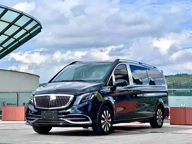 Mercedes-Benz Vito Vito 2023 2.0t Elite Edition 7 Seats