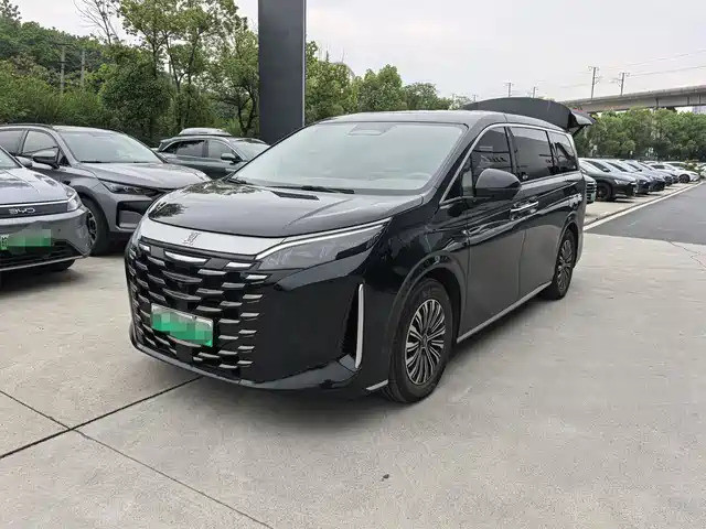 Byd Summer Summer 2025 Dm-I 1.5t 180km Excellent Type — фото