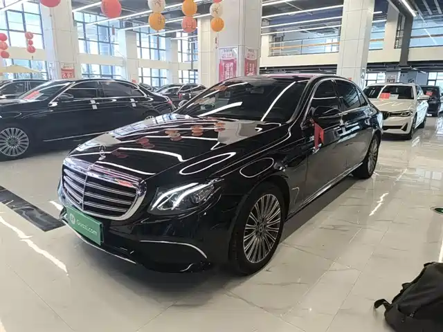 Mercedes-Benz Mercedes-Benz E-Class Mercedes-Benz E-Class 2019 Facelift E 300 L Fashionable Model