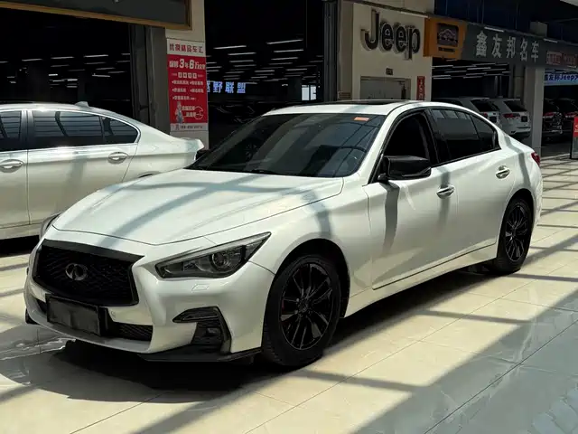 Infiniti Infiniti Q50 Infiniti Q50 2014 3.7l Comfort Edition
