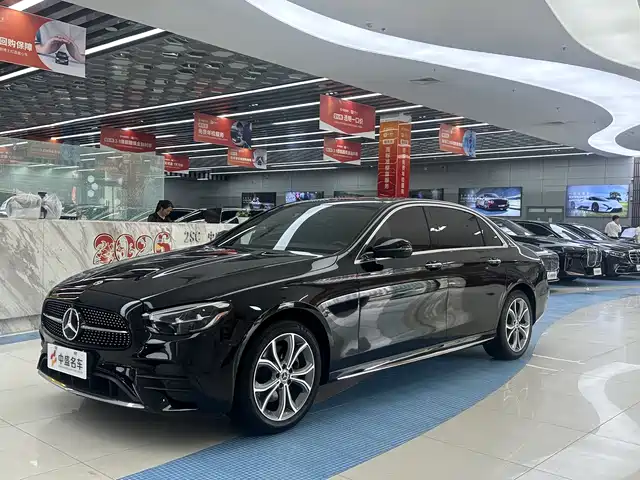 Mercedes-Benz Mercedes-Benz E-Class Mercedes-Benz E-Class 2022 Facelift E 300 L Sporty And Stylish