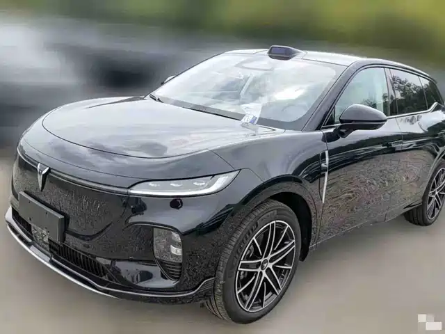Lantu Automobile Lantu Bosom Friend Lantu Zhiyin 2025 four-wheel drive Qiankun version — фото